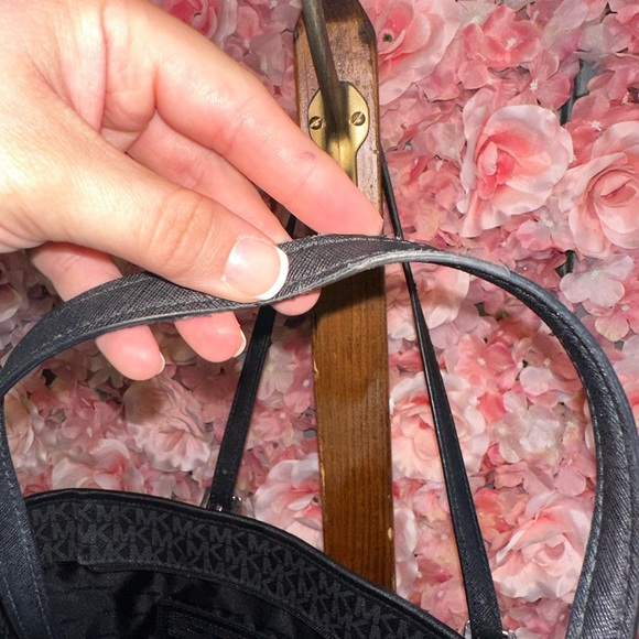 Michael Kors Black Signature MK Pattern Shoulder Bag Tote - Picture 6 of 16